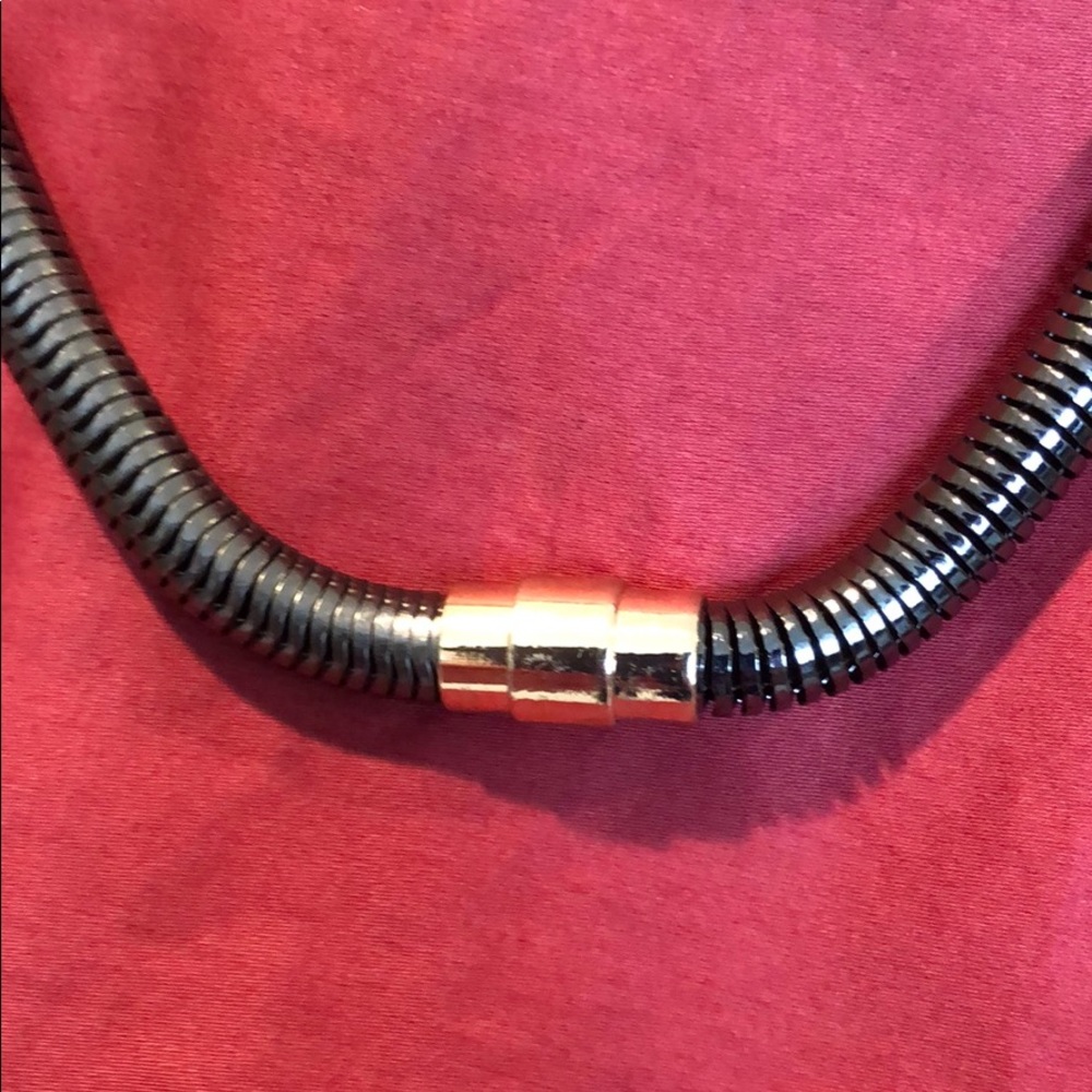 Necklace - Picture 2 of 3